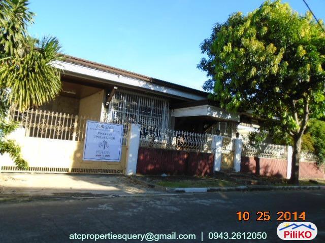 Pictures of 3 bedroom House and Lot for sale in Makati