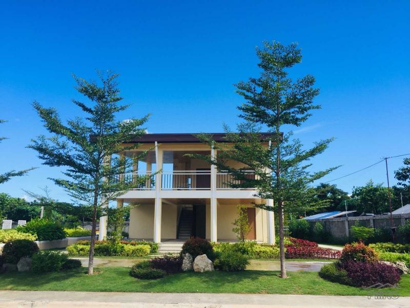 Condominium for sale in Lapu Lapu - image 5