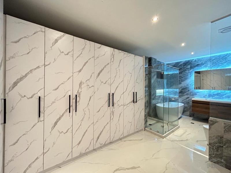 5 bedroom House and Lot for sale in Talisay - image 2