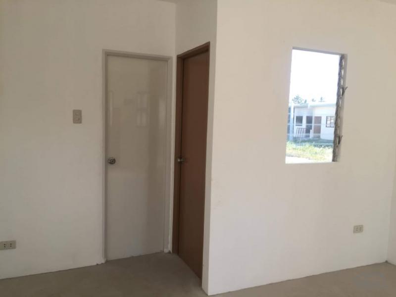 House and Lot for sale in Alaminos - image 3
