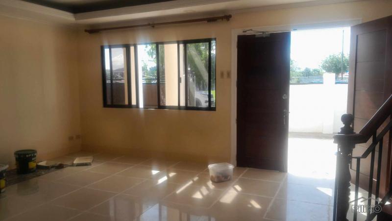5 bedroom House and Lot for rent in Lapu Lapu in Philippines
