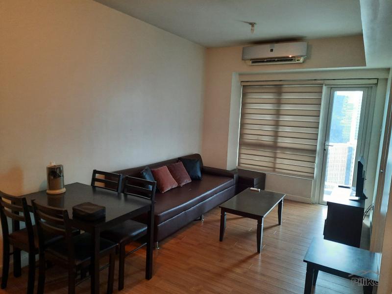 Pictures of 2 bedroom Condominium for rent in Makati