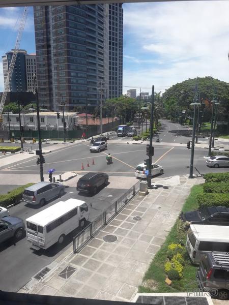 Condominium for sale in Taguig - image 12