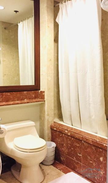 Picture of 1 bedroom Condominium for sale in Makati in Metro Manila