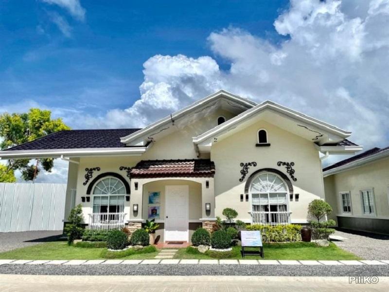 Pictures of 3 bedroom House and Lot for sale in Toledo