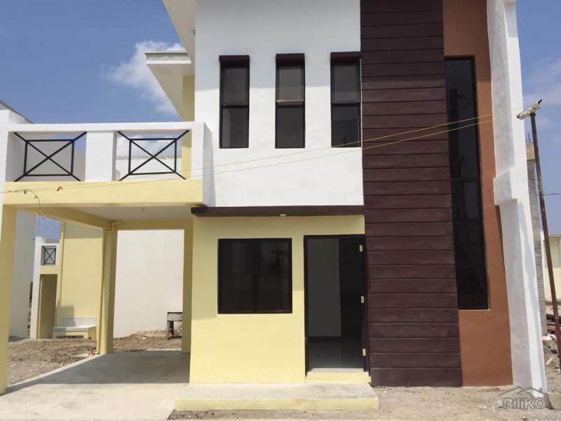 Pictures of 3 bedroom House and Lot for sale in Imus