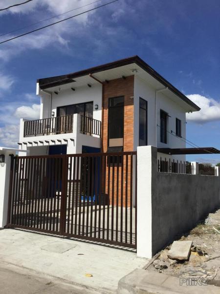 Picture of 3 bedroom House and Lot for sale in Quezon City