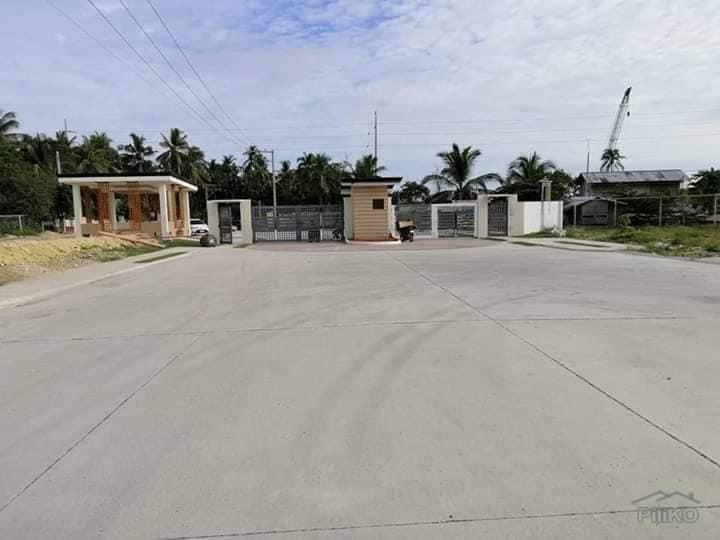 2 bedroom Houses for sale in Naga - image 2