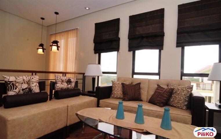 4 bedroom House and Lot for sale in Calamba in Philippines