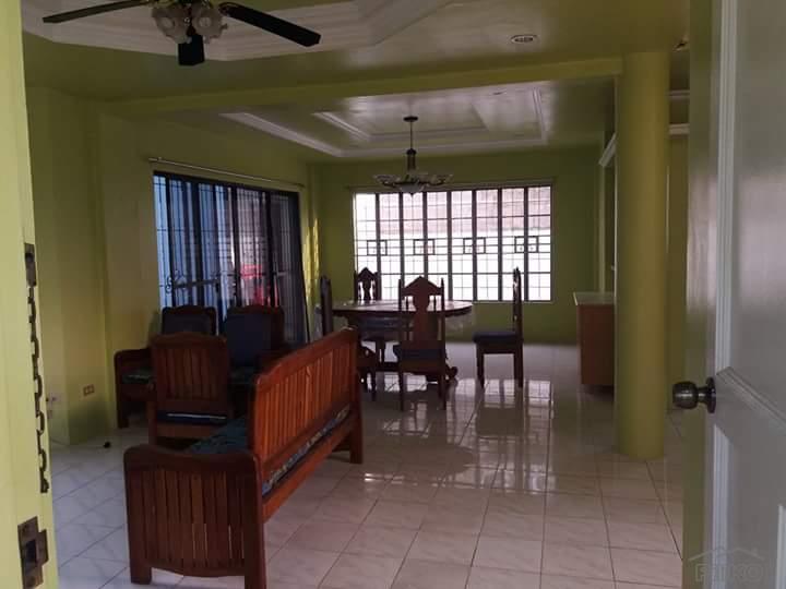 6 bedroom House and Lot for sale in Dumaguete - image 15