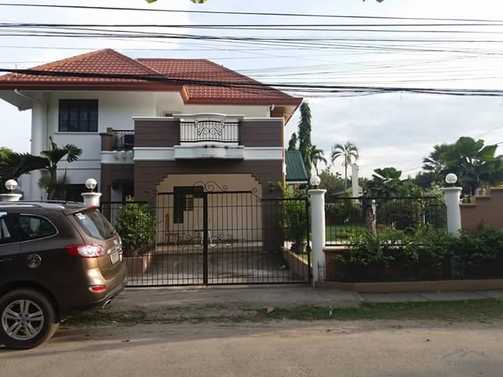6 bedroom House and Lot for sale in Dumaguete