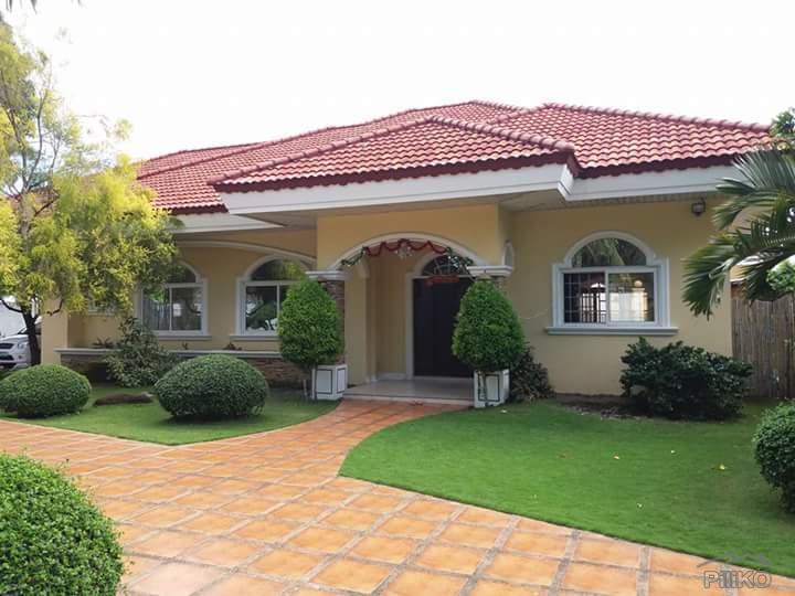 3 bedroom House and Lot for sale in Dauin - image 5