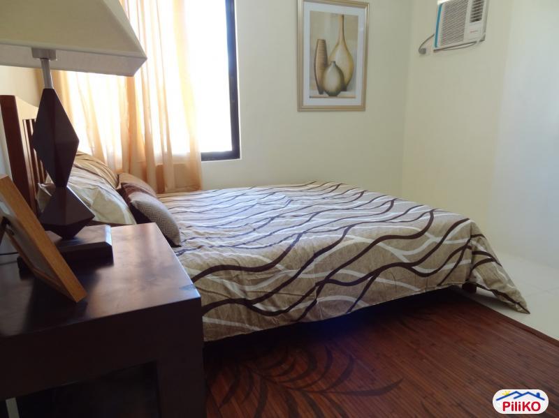 2 bedroom Townhouse for sale in Lapu Lapu in Cebu - image