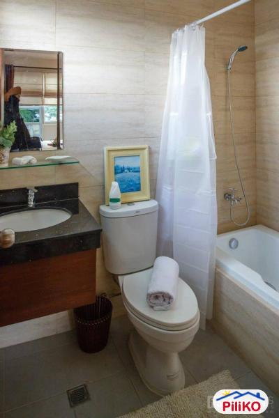 4 bedroom House and Lot for sale in Mandaue in Philippines - image