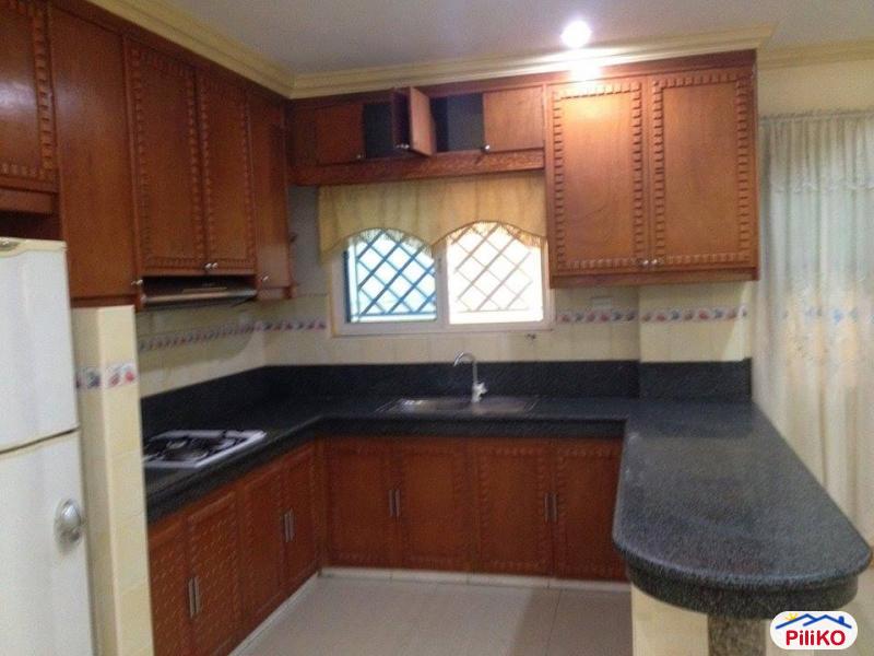 4 bedroom Apartment for rent in Cebu City - image 6