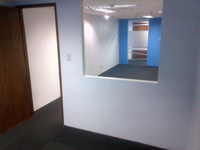 Office for rent in Makati - image 2