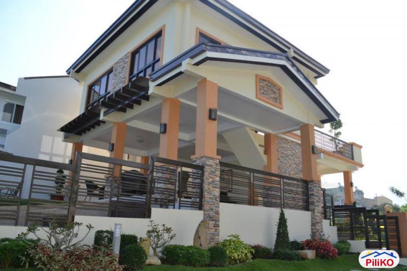 Townhouse for sale in Cavite City in Cavite