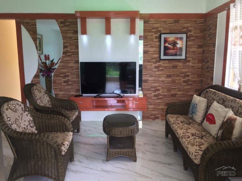6 bedroom House and Lot for sale in Dumaguete - image 18