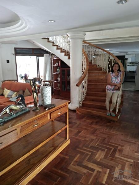 6 bedroom House and Lot for sale in Dumaguete in Negros Oriental - image