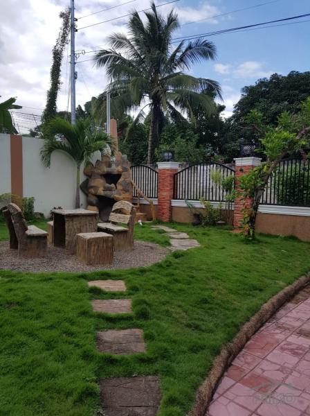 6 bedroom House and Lot for sale in Dumaguete in Philippines