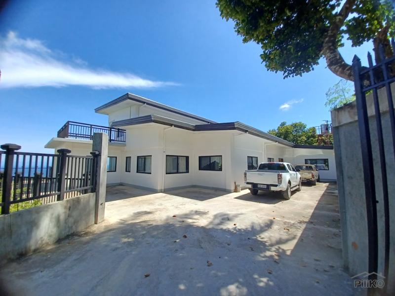 5 bedroom House and Lot for sale in Larena in Philippines