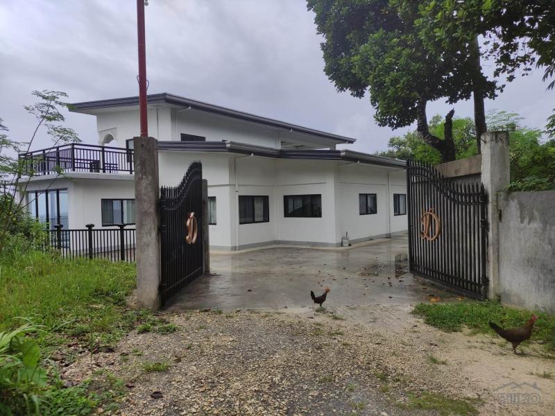 5 bedroom House and Lot for sale in Larena in Philippines - image