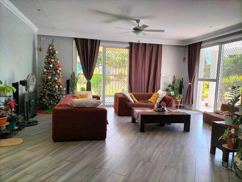 4 bedroom House and Lot for sale in Bacong - image 10