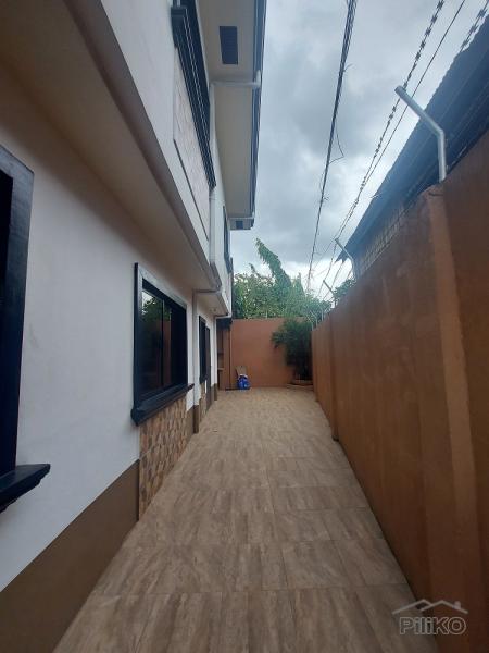 6 bedroom House and Lot for sale in Dumaguete - image 21