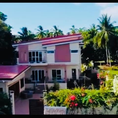 4 bedroom House and Lot for sale in Dauin
