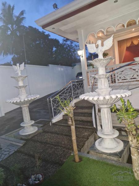 6 bedroom House and Lot for sale in Santa Catalina in Philippines