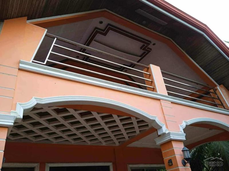 7 bedroom House and Lot for sale in Bayawan in Negros Oriental - image