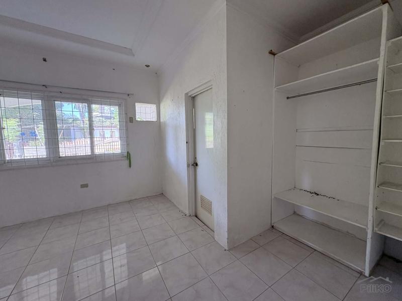 6 bedroom House and Lot for sale in Dauin - image 19
