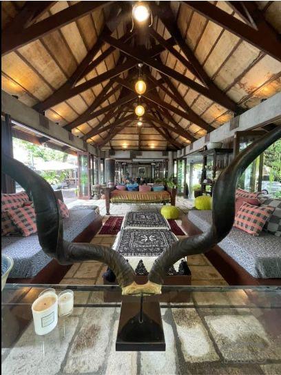 8 bedroom House and Lot for sale in Lian - image 5