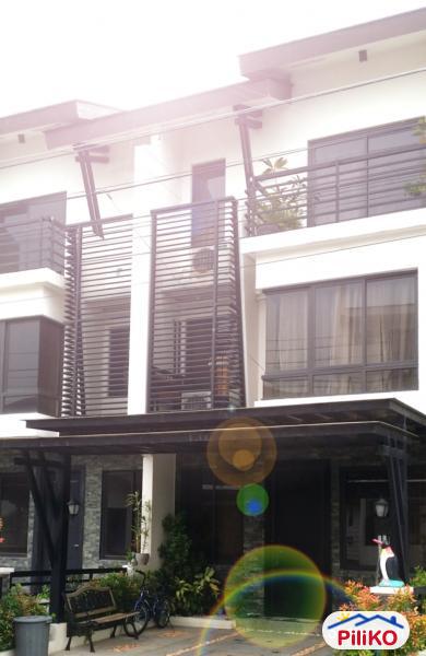 Pictures of 4 bedroom House and Lot for sale in Taguig