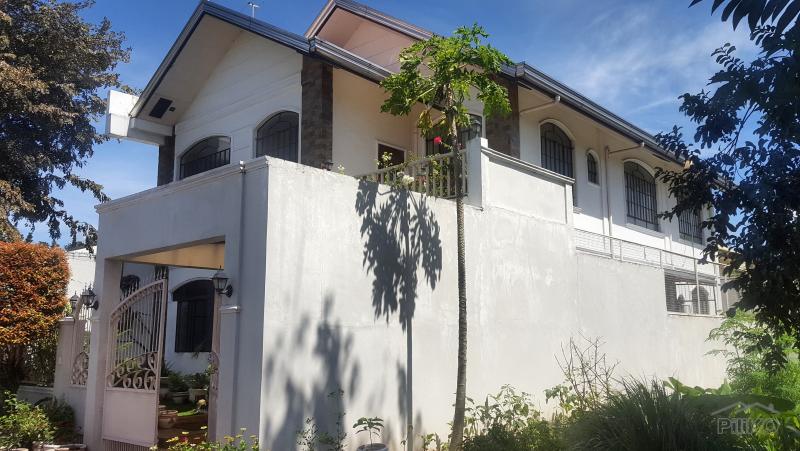 6 bedroom Houses for sale in Baliuag in Bulacan - image