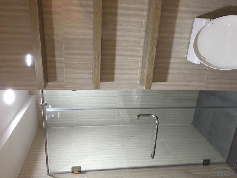2 bedroom Condominium for rent in Cebu City - image 10