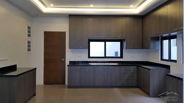 6 bedroom House and Lot for sale in Las Pinas - image 10