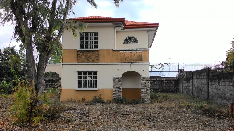 Pictures of 3 bedroom House and Lot for sale in Mabalacat