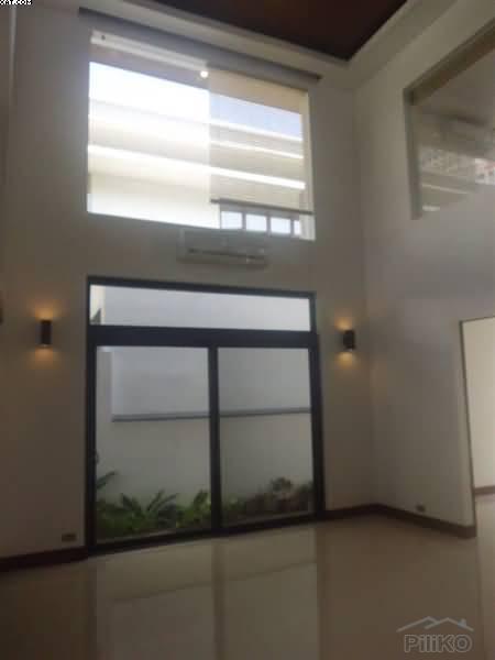 House and Lot for sale in Makati