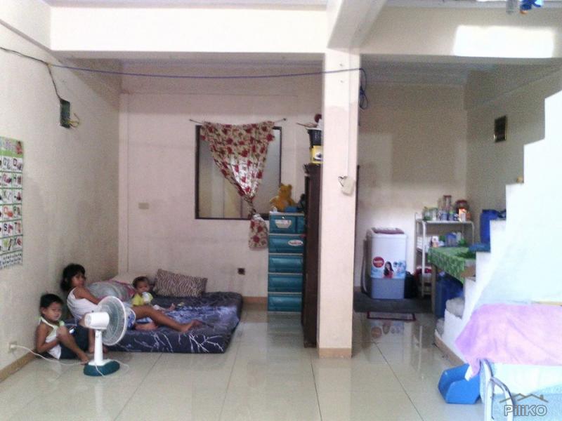 Townhouse for sale in San Mateo - image 2