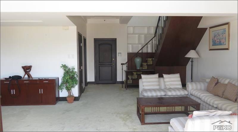 3 bedroom Condominium for rent in Cebu City - image 2