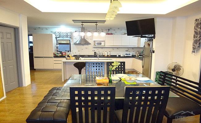 5 bedroom Townhouse for sale in Quezon City - image 2