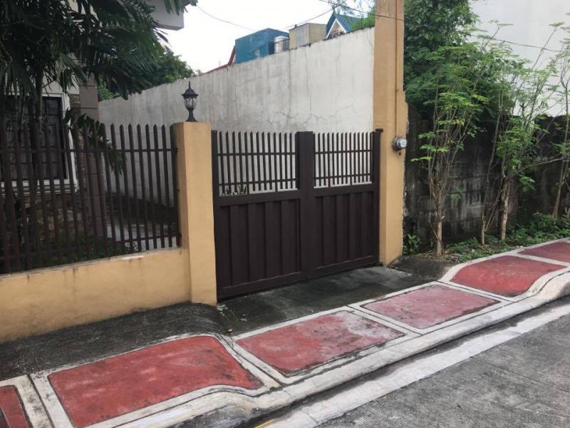 Lot for sale in Quezon City