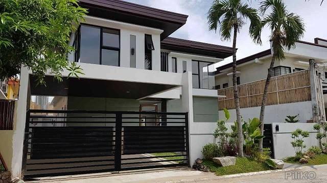 6 bedroom House and Lot for sale in Las Pinas