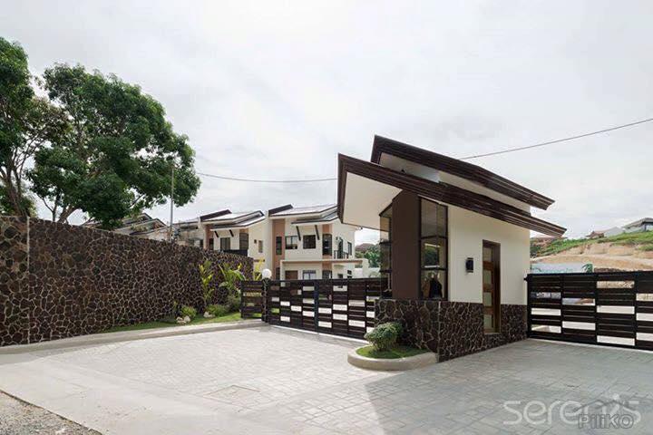House and Lot for sale in Talisay in Philippines