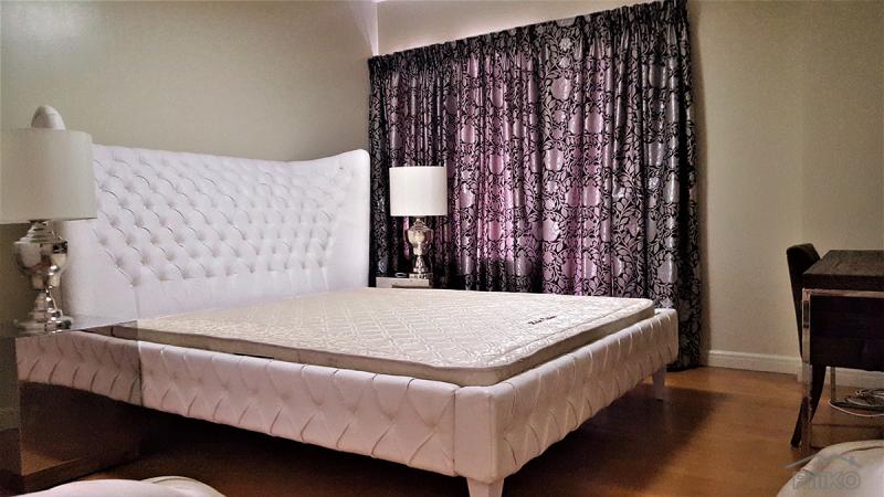 3 bedroom Condominium for rent in Makati in Philippines