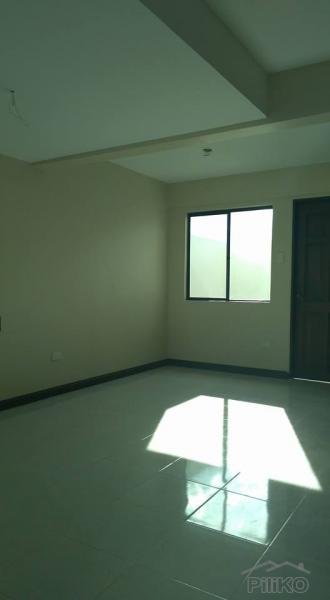 Townhouse for sale in Marikina in Philippines - image