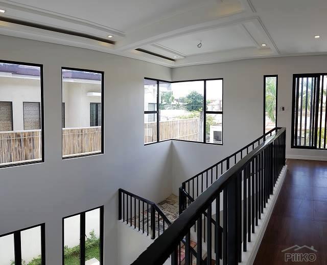 6 bedroom House and Lot for sale in Las Pinas - image 9