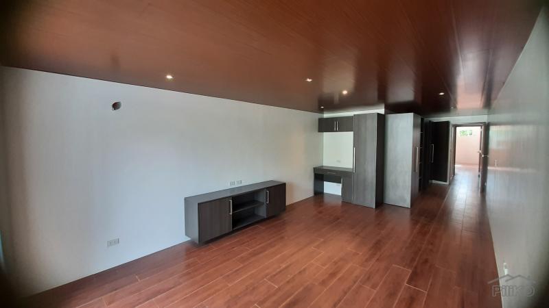 5 bedroom Townhouse for sale in Quezon City - image 13