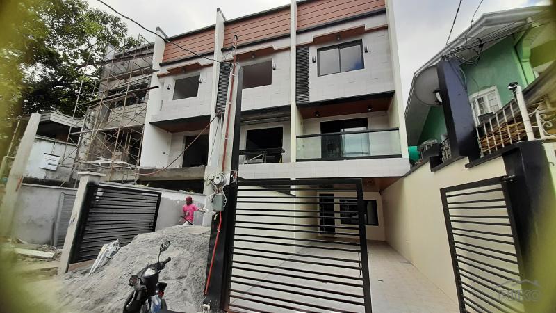 Pictures of 5 bedroom Townhouse for sale in Quezon City